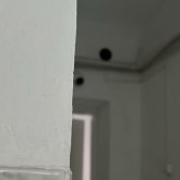 «Сізде әдеп жоқ!»: Мұғалім әжетханасында камерасы бар мектептің директорына үндеу жолдады