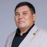 «Оқыған қазақ жігіттеріне қалыңдық дайындайтын институт»: Омар Жәлел ЖЕНПИ туралы (ВИДЕО)