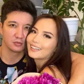 «Домбыраны харам дейді»: Әнші кім көрінгеннің уағыз айтқыш боп кеткенін сөз етті