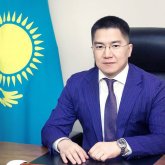 «1 млрд теңге жымқырған»: Астанада экс-шенеунік Болат Мажағұловтың соты басталды