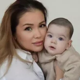 «Бала туғанымды дәлелдей алмай жүрмін»: Мақпал Исабекова үкіметтен жәрдемақы алмағанын айтты