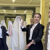 «Дәстүрді мазақ ету»: Тойдағы заманауи беташар көпшіліктің ашуына тиді (ВИДЕО)