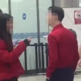 «Беті мен ішінен ұрып, балағаттаған»: Жолаушы FlyArystan қызметкерін соққыға жықты