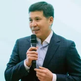 «Бұл – ойластырылған»: МӘМС басшысы қызметінен кетті