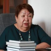 «Ар-ожданымды қорғаймын»: Ханбибі Есенқарақызы өзін айыптағандарды сотқа берді (ВИДЕО)