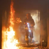 Түнгі клубтағы концертте 59 адам тірідей жанып кетті (ВИДЕО)