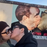 «Ұятсыздар, отбасы бұзғандары аздай»: Айқын мен Жұлдыз елден оңбай сөз естіді (ВИДЕО)