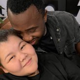 «Қазақ жігіт қараған жоқ»: Африкалық азаматқа тұрмысқа шыққан қазақ қызы шындығын айтты (ВИДЕО)