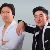 Желіде «Қойшы баланың»: продюсері Қанағат Меченбайдың полицияға ұсталған сәтінен видео тарады