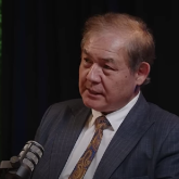 «Садыр Жапаров кешірім сұрау керек еді»: Уәлихан Қайсаров Кенесары хан туралы жазған президенттің қателігін айтты (ВИДЕО)