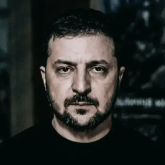 «Мен қалуға тиіспін»: Зеленский соғыс аяқталғанға дейін президенттіктен кетпейтінін айтты