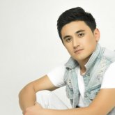 «Қозғалу, сөйлеу қиындықтары бар»: Танымал әнші ауыр жарақат алып, ауруханаға түсті