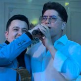 «Күтпеген жерден»: Сәкен Майғазиев өзбек әнін орындап елді таң қалдырды (ВИДЕО)