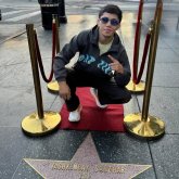 Боксшы Санжар Тәшкенбай Голлувид жұлдызына айналды