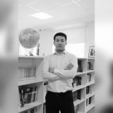 «Тамызда үйлену тойы еді»: BINOM мектебінің мұғалімі көз жұмды