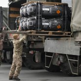 Трамп Украинаға көбірек қару уәде етті: бітімге келудің ауылы алыс па