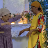 «Не деп тұрсың?»: Жанар Айжановамен Күлпәш көпшіліктің алдында «сөзге келіп» қалды (ВИДЕО)