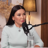 «Табытқа жатып, жаназамды тыңдадым»: Психолог Құралай қиын терапиядан өткенін айтты (ВИДЕО)