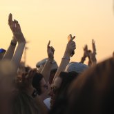 Концерт өтпеді — миллиондар қалды: Zakazbiletov.kz жанкүйерлердің ақшасын қайтармай байыды