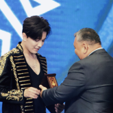 Димаш Құдайберген тағы бір елдің халық әртісі атанды