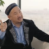 «Ондай нәрсеге иланбауымыз керек»: Нұрлан имам TikTok-та дем салатындарды сынады (ВИДЕО)