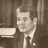 Бүгін ұлт мәдениетінің жанашыры Өзбекәлі Жәнібектің туған күні (ВИДЕО)