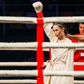 «Ең сұлу боксшы»: Балауса Мұздыман кәсіпқой мансабында тоғызыншы рет жеңіске жетті (ВИДЕО)