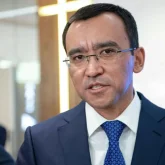Әшімбаев Сенаттың тағдыры жайлы әзіл айтып, өз болашағына пікір білдірді
