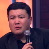 «Интим массаж салонының клиенті»: Тұрсынбек Қабатовтың ұсталғаны туралы ақпар шықты (ФОТО)