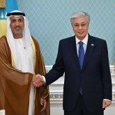 «Серіктестікті одан әрі нығайтуға дайынбыз»: Тоқаев БАӘ Қорғаныс істері жөніндегі мемлекеттік министрін қабылдады