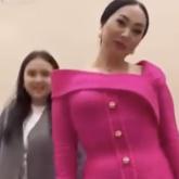 «Кукла Барби ғой»: Қарақат Әбілдина сұлулығымен елді тәнті етті (ВИДЕО)