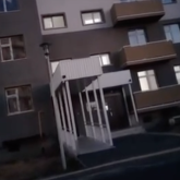 Талдықорғанда көпқабатты үйдің жертөлесі нәжіске толып, тұрғындар жылусыз қалды