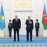 Тоқаев Әзербайжан Президентін Ақордада қарсы алды (ВИДЕО)