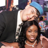 Америкалық отбасы асырап алған қазақ баласы қара нәсілді қызға үйленді