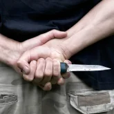 9 жерден пышақ сұққан: Ақмола облысында ер адам бұрынғы әйелін өлтіруге оқталған