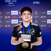 «Тарих жазды»: Қазақ киберспортшысы миллион долларлық турнирдің үздігі атанды! (ВИДЕО)