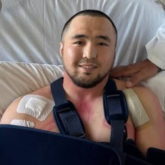 «Жарақат алып, ота жасаттым»: Елдос Сметов мансабына қатысты маңызды мәлімдеме жасады