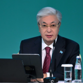 Әкім – ең алдымен, халықпен тікелей жұмыс істейтін мемлекеттік қызметші - Тоқаев