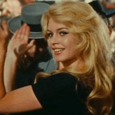 Бар қазаққа танымал актриса өмірден озды