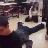 Жаңа секта ма? Түркияда намазды мазақ еткен TikTok-тренді шықты