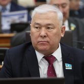 «Банктер онлайн несие бермейді»: Мұрат Әбенов заңдағы биылғы өзгерістер туралы айтты