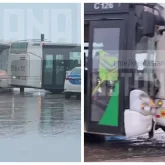 Астанада көктайғақ салдарынан 3 жолаушылар автобусы соқтығысты (ВИДЕО)