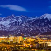 Алматыны Нью-Йорк, Париж сияқты «ұйықтамайтын қалаға» айналдыру тапсырылды – Тоқаев