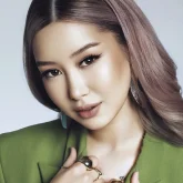 Қазақстандық танымал әнші елді күтпеген даусымен таңғалдырды (ВИДЕО)