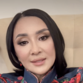 «Қыздық қанды көріп тойлаған»: Түсіпбаева 17 жастағы қызға жаулық жапқан әжелерді сынады (ВИДЕО)