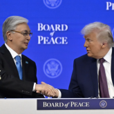 Тоқаев Трамптың бастамасымен құрылған Бейбітшілік кеңесінің Жарғысына қол қойды (ВИДЕО)
