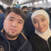 «Әйелімді анам таңдап берді»: Елдос Сметов қалай үйленгенін ашық айтты (ВИДЕО)