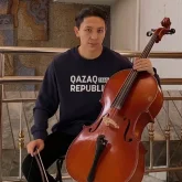 «Қатемді мойындаймын»: Бағжан Октябрь Меккедегі оғаш әрекетіне жауап берді