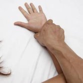 Ақтөбе облысында келінін зорлаған ер адам 8 жылға сотталды