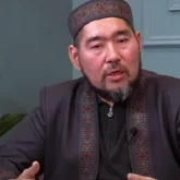 Келінім мен қарт анам бар: Балғынбек Имашев 7 баласымен қаңғып далада қалды (ВИДЕО)